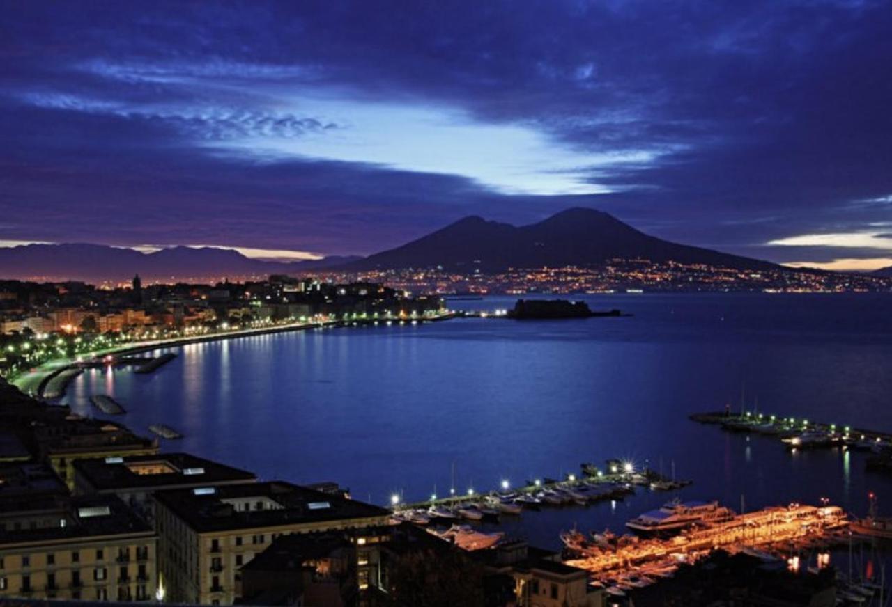 House Relax Bella Napoli Apartment Luaran gambar